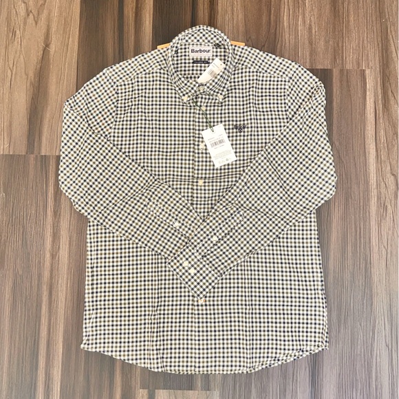 Barbour Men’s Finkle Tailored Shirt - Olive: Size Medium - Picture 1 of 6